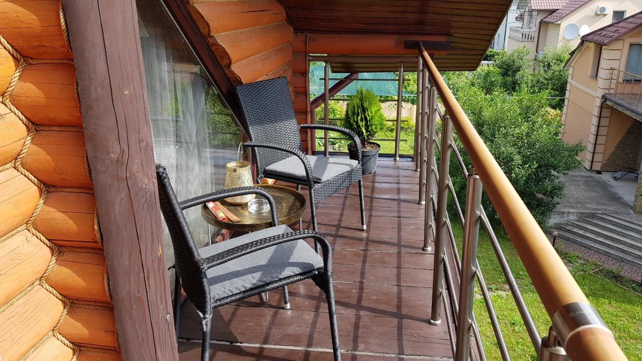 Luxury Villa With Pool And Sauna Çernivtsi Dış mekan fotoğraf