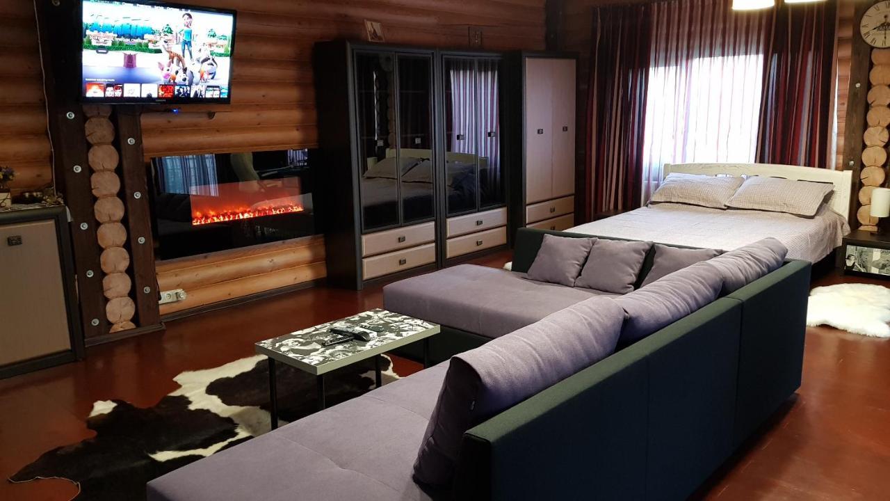 Luxury Villa With Pool And Sauna Çernivtsi Dış mekan fotoğraf