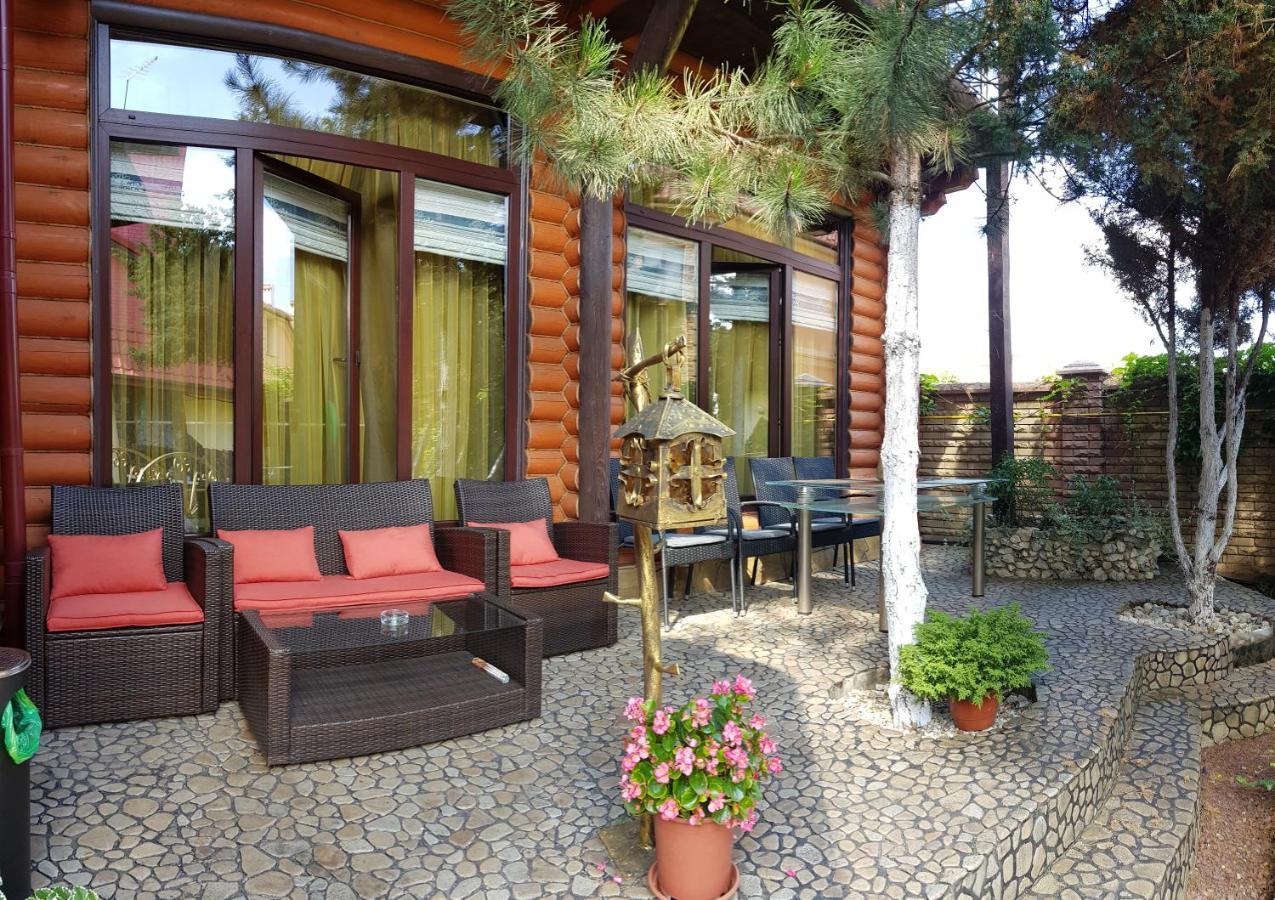 Luxury Villa With Pool And Sauna Çernivtsi Dış mekan fotoğraf