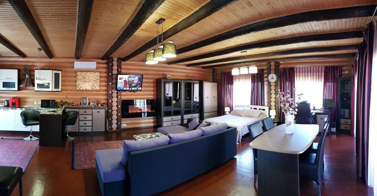 Luxury Villa With Pool And Sauna Çernivtsi Dış mekan fotoğraf